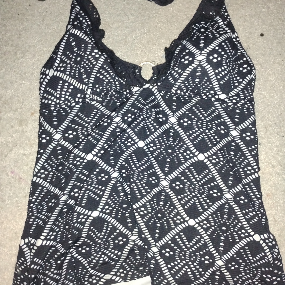 Anne Cole Black and White Halter Top
